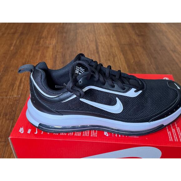 Nike Air Max AP \'Black White Sneakers Men 12 NIB Run streetwear CU4826 002